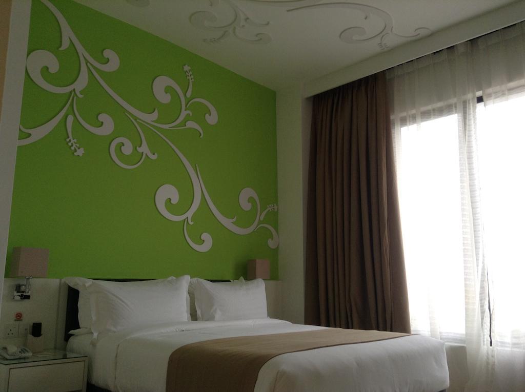 Kings Green Hotel City Centre Melaka Exterior photo